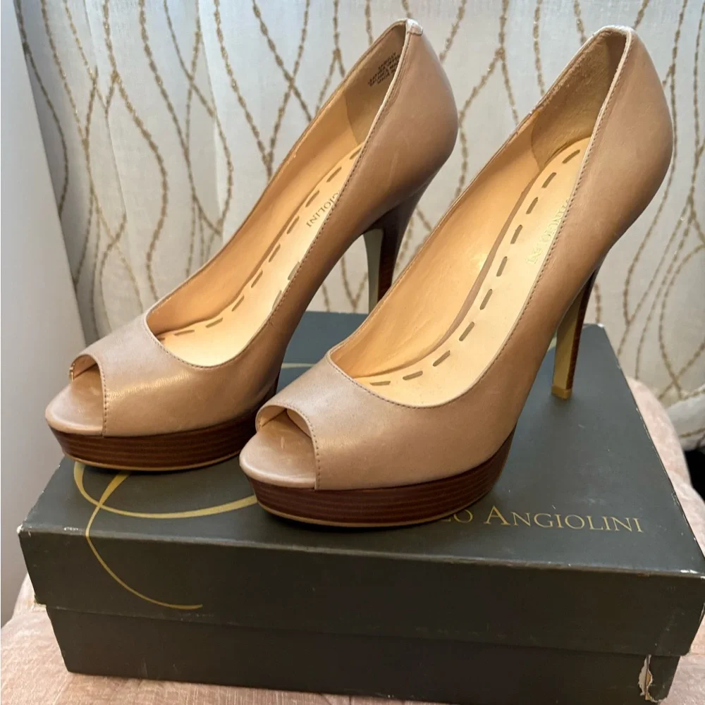 Enzo Angiolini Easully Leather Platform Pumps size 8.5 new with Box